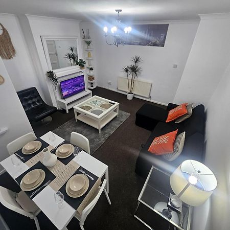 Nariken Apartments, Cardiff Buitenkant foto
