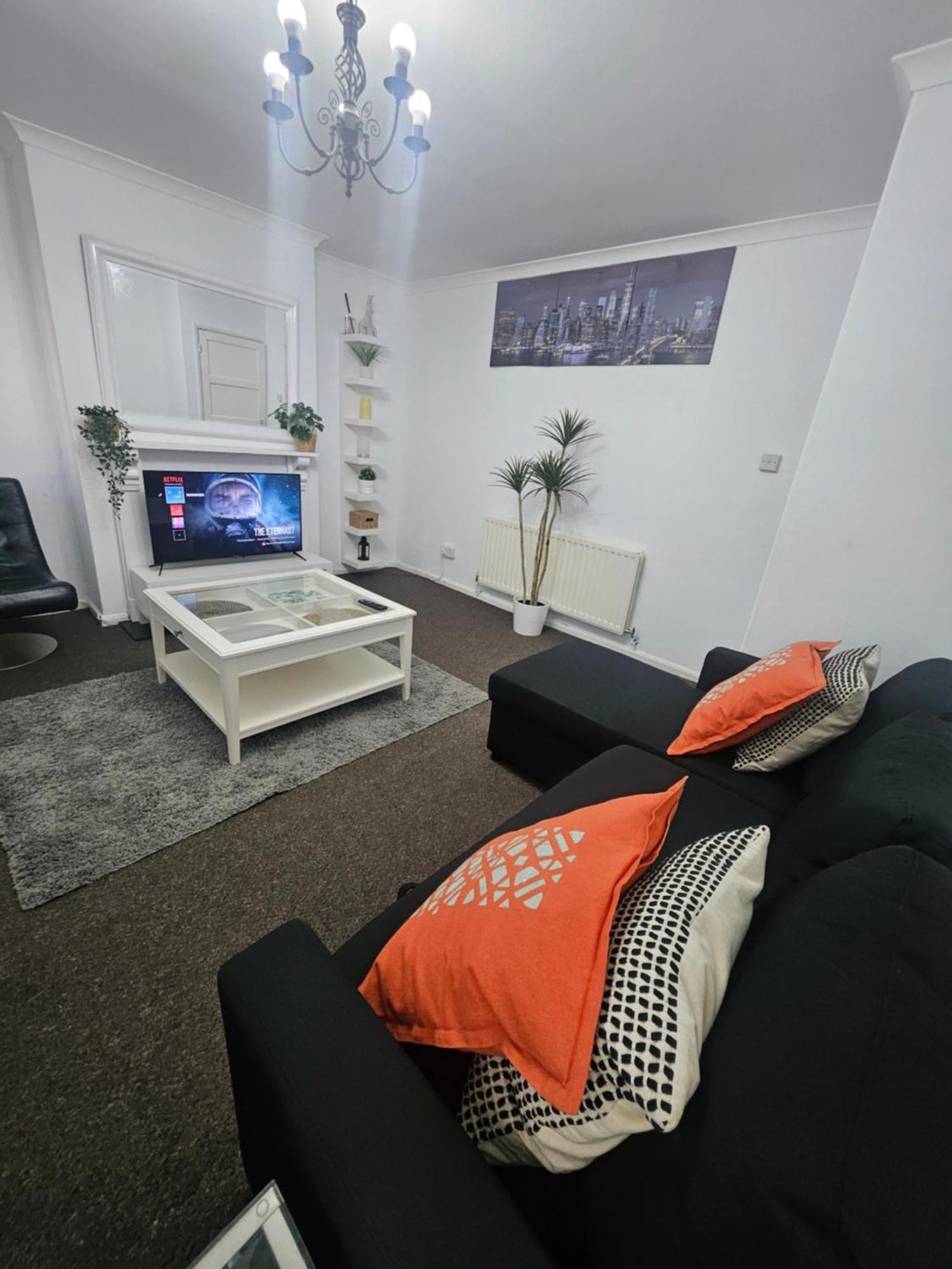 Nariken Apartments, Cardiff Buitenkant foto